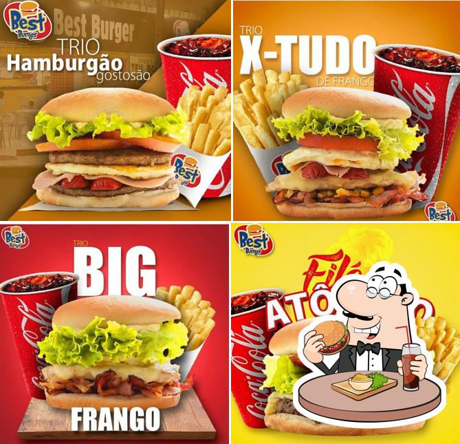 Delicie-se com um hambúrguer no Best Burger