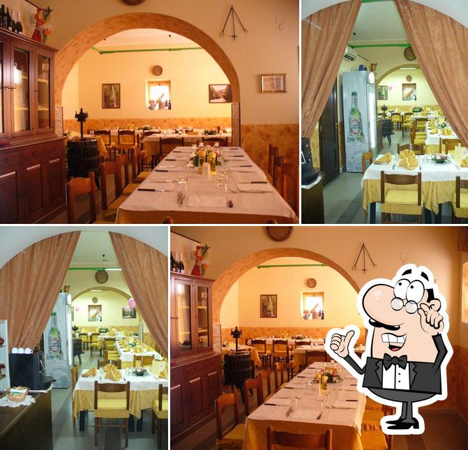 Dai un'occhiata agli interni di Osteria Lo Sfizio