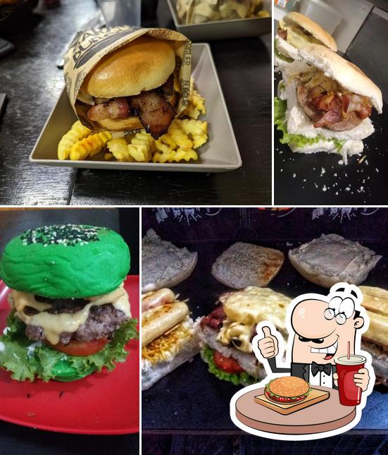 Try out a burger at Garage Burguer