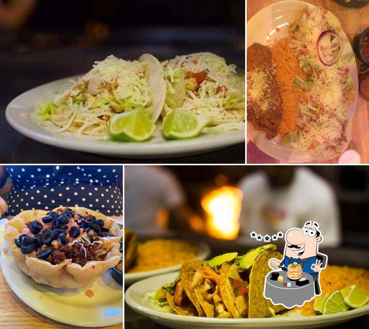 Meals at El Beso Restaurante & Cantina of Greenfield