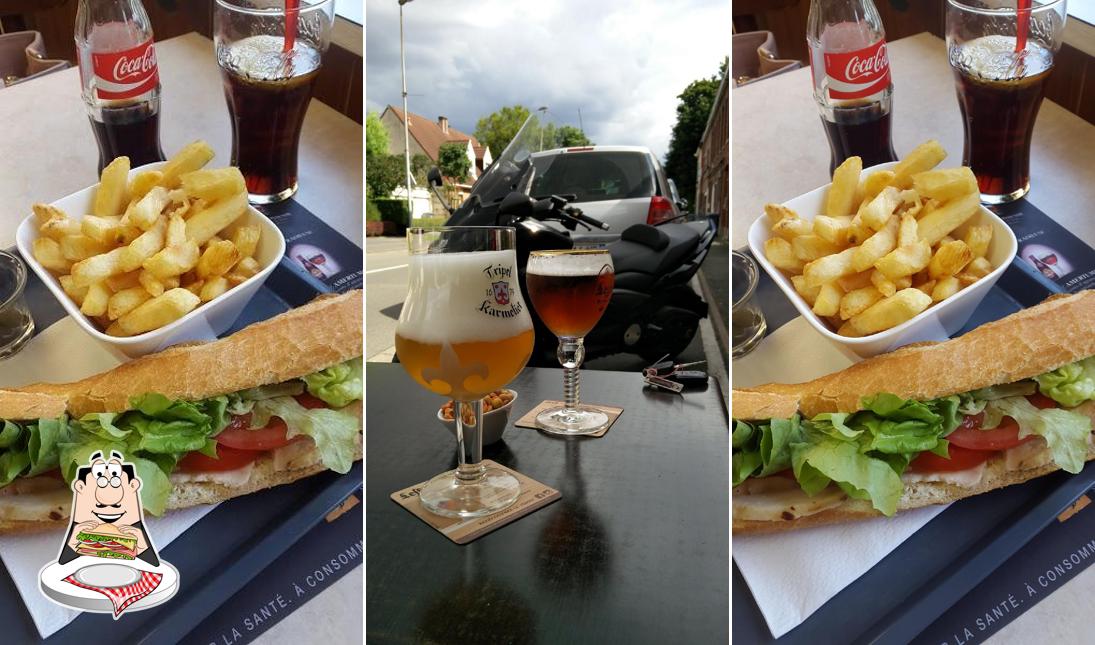 Club sandwichs à Domokos Jouen Paulette