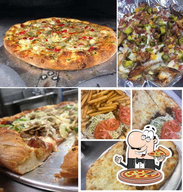 Try out pizza at Clubhouse Pizzeria