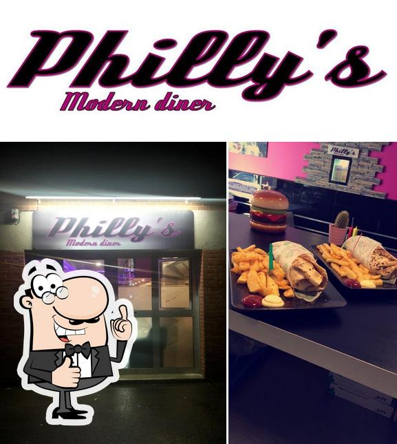 Vea esta foto de Philly's diner