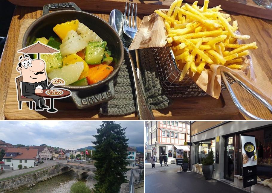 La esterno e cibo del ristorante