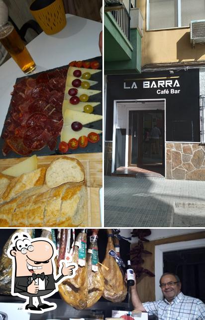 Mire esta imagen de La Barra Café Bar