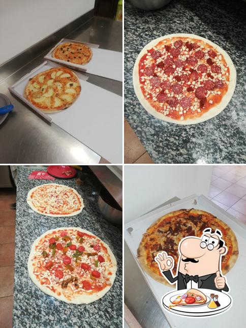 Prenditi una pizza a Hamburgeria Karim