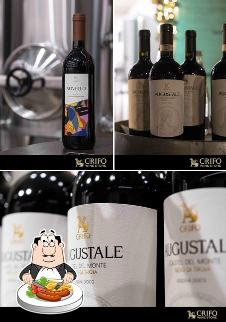 Tra le diverse cose da Crifo Wine Store Bisceglie si possono trovare la cibo e vino