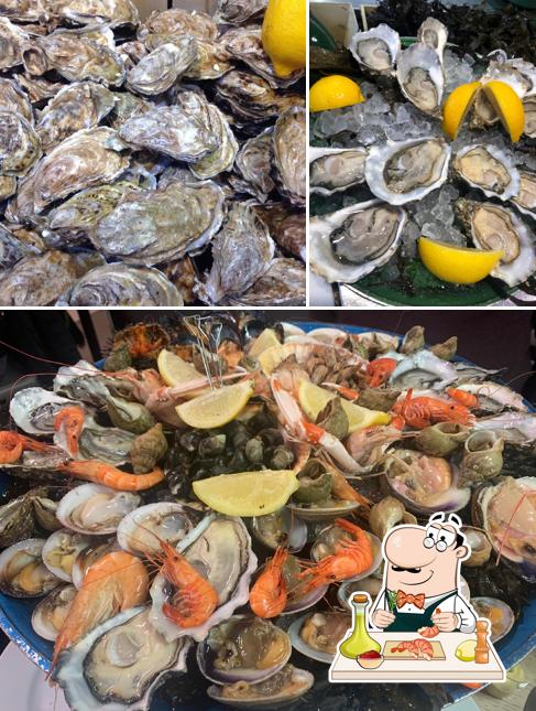 Commandez de nombreux repas à base de fruits de mer disponibles à Chez Leon