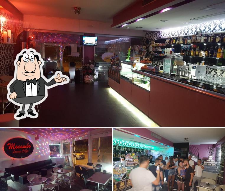 La foto di interni e bancone da bar da Mocambo