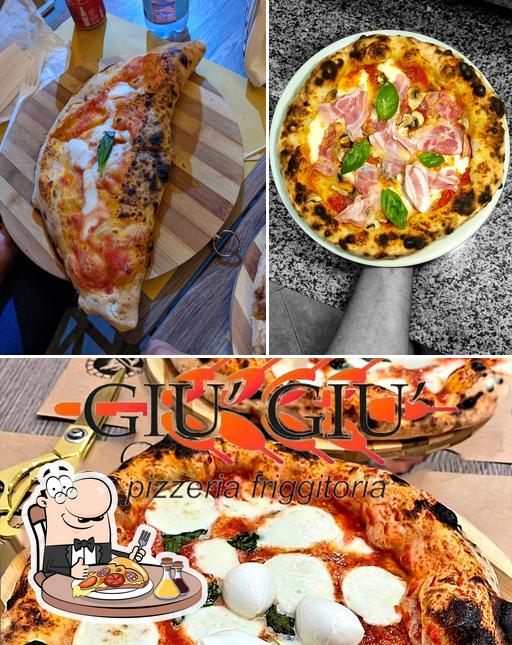 A Giù Giù Pizzeria Friggitoria, puoi assaggiare una bella pizza