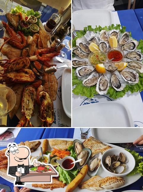 Try out seafood at Restaurante Marisqueira O Barqueiro