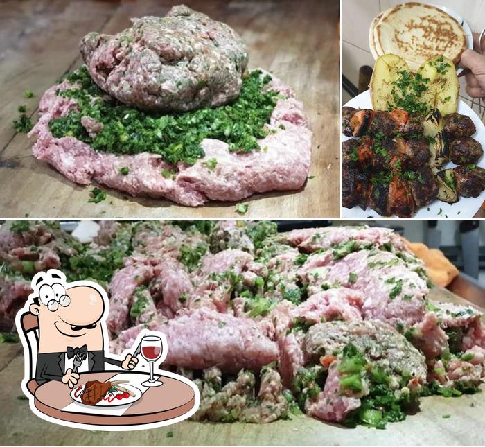 Pick meat meals at Al-Baghdadi Restaurant