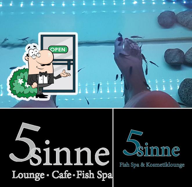 La parte exterior de 5sinne - Lounge Café & Fish Spa