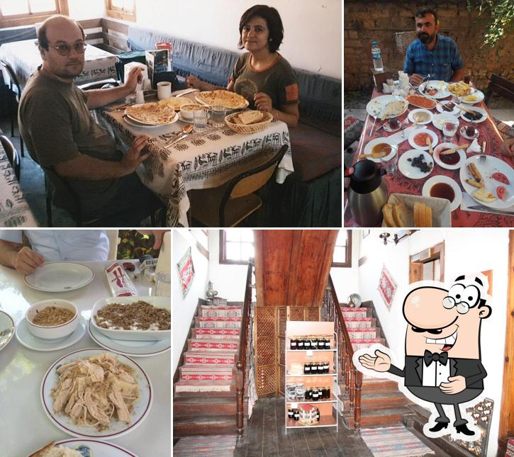 Взгляните на изображение ресторана "Eflanili Konağı"
