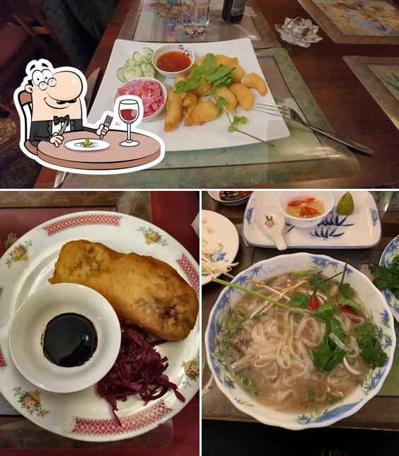 Food at Restaurang Hanoi