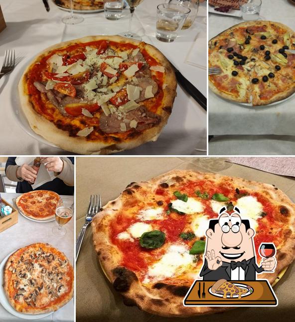 Ordina una pizza a Ristorante Pizzeria Uva Passa