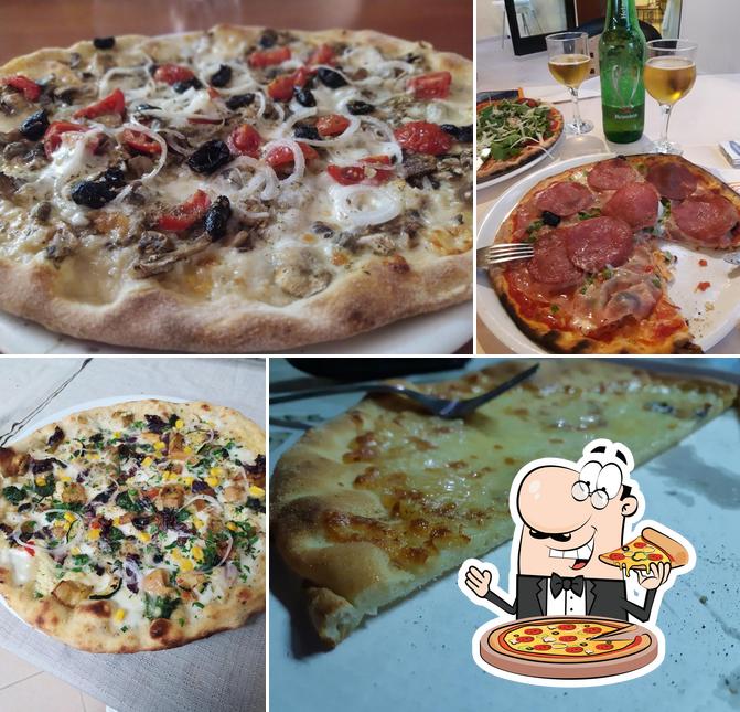 Scegli tra le svariate varianti di pizza