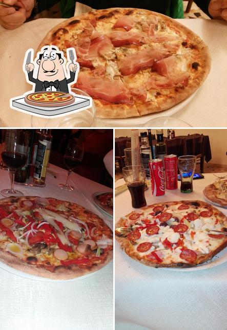 Kostet eine Pizza bei Ristorante Pizzeria Bella Napoli