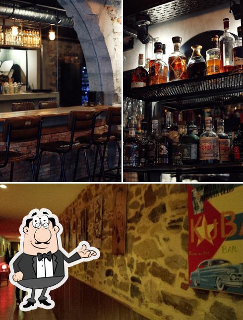 L'intérieur de Bar Tapas Cocktails Kubata (à Côté Son Restaurant Le Kukubat) Bayonne