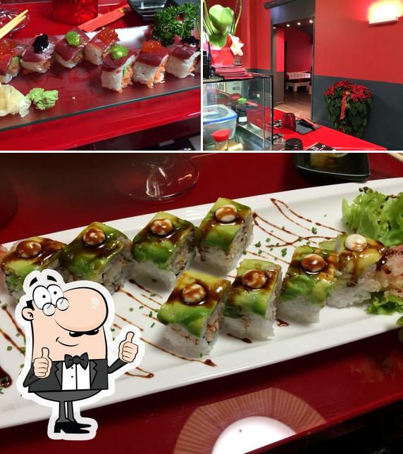 Vedi questa foto di Sushi Inside Low Cost