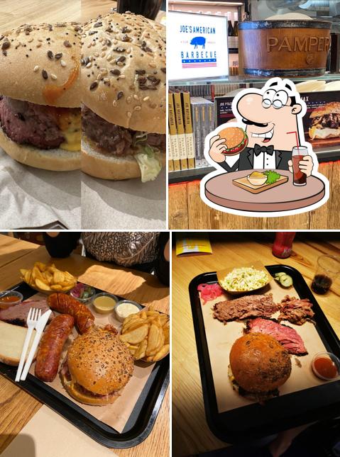 Prova un hamburger a Joe’s American BBQ