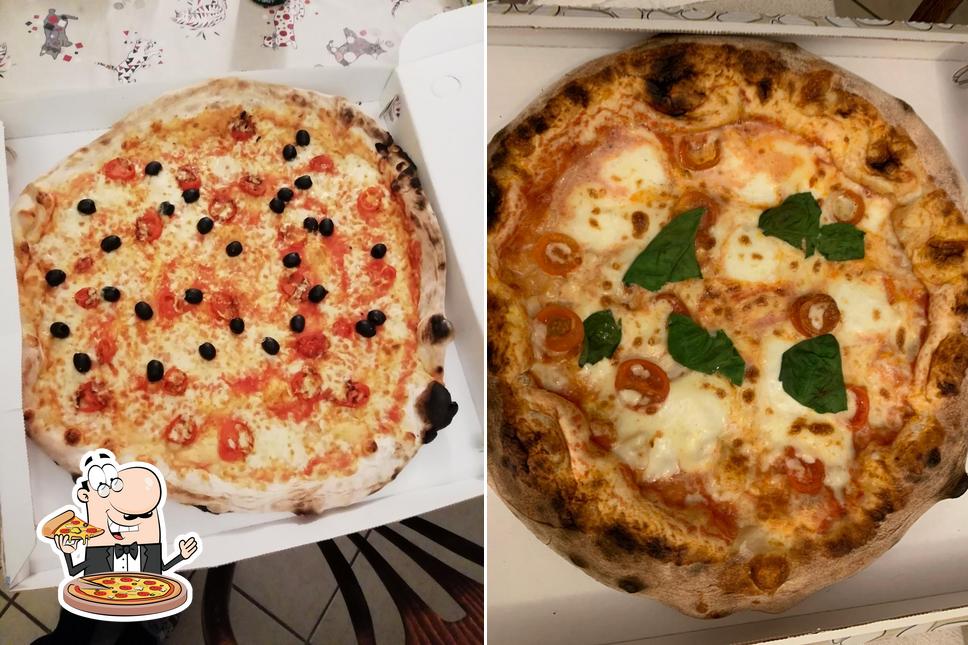 Ordina tra le svariate varianti di pizza