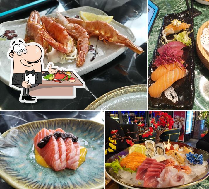 Toma marisco en Oishi Sushi Viterbo Japanese & Chinese Restaurant