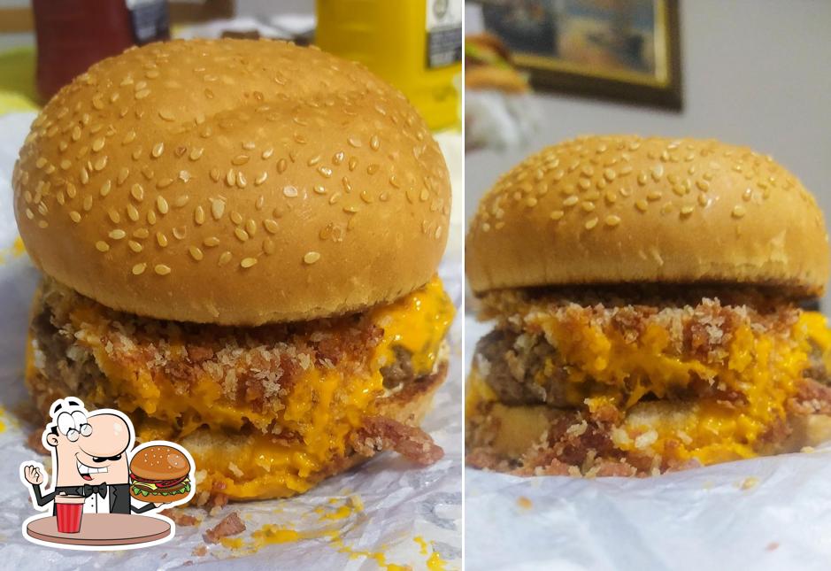 Delicie-se com um hambúrguer no Burguer Nine