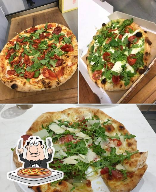 Закажите пиццу в "Pizzeria Da Stefano"