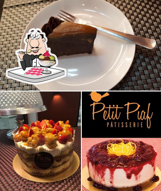 Petit Piaf Pâtisserie serve uma gama de sobremesas