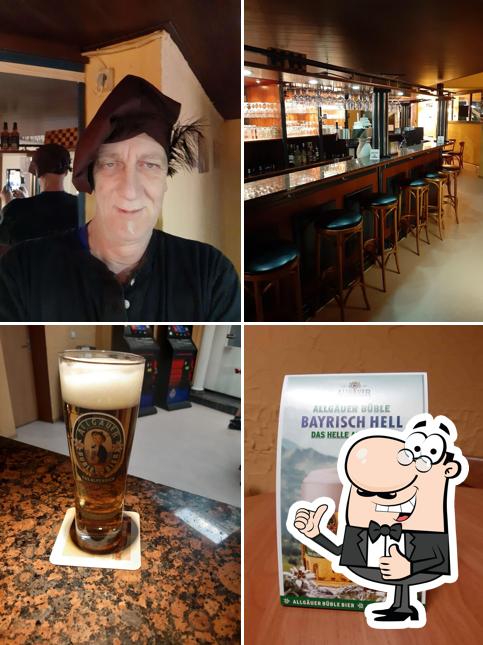 Vea esta imagen de Bier Bistro Hanau