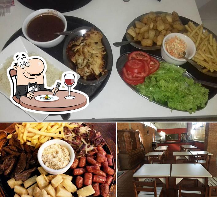 A imagem do Nekebe Bar E Restaurante’s comida e interior