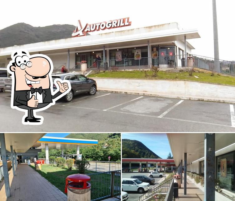 Voici une photo de Autogrill Montequiesa Nord