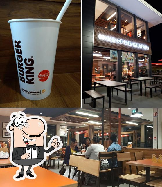 Burger King se distingue par sa intérieur et boisson