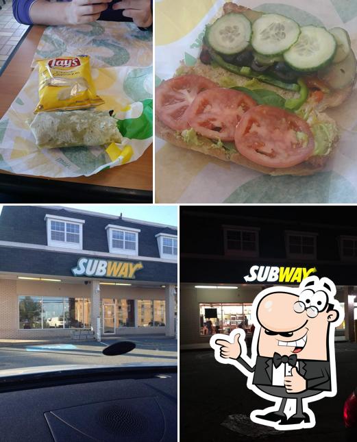 Regarder l'image de Subway