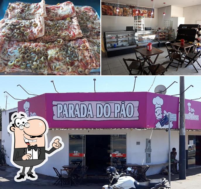 Esta é a imagem apresentando interior e pizza no Parada do Pão