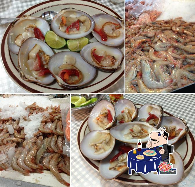 Попробуйте блюда с морепродуктами в "Mercado San Juan"