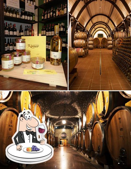 È gradevole godersi un bicchiere di vino a Enoteca Per...Bacco - Vendita Vini Di Stefano Solaro