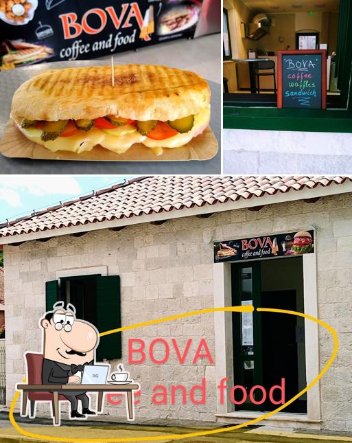 Bova coffee and food se distingue par sa intérieur et nourriture