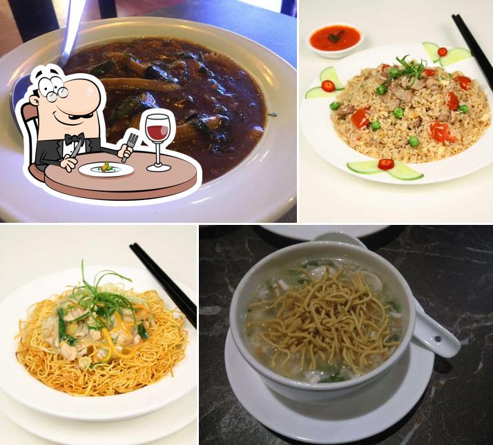 Meals at Chung Wah