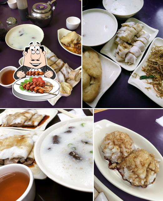 Food at 黃三記