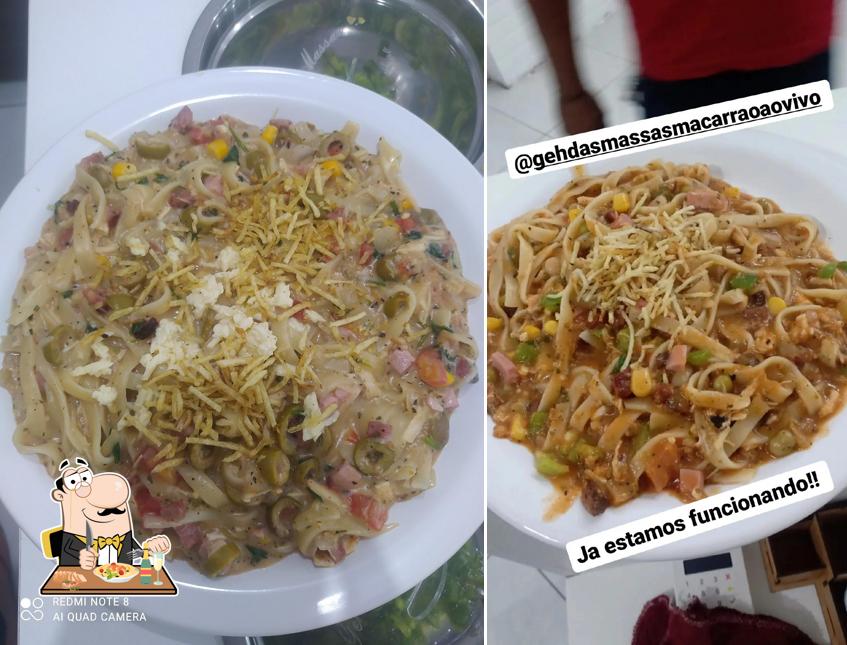 Fideos pad thai en Geh das massas macarrão ao vivo