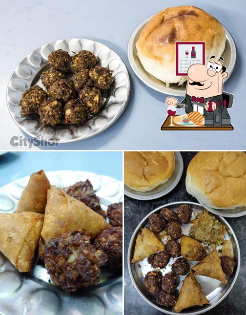 Meat meals are offered by NEW FAMOUS SAMOSA HOUSE
