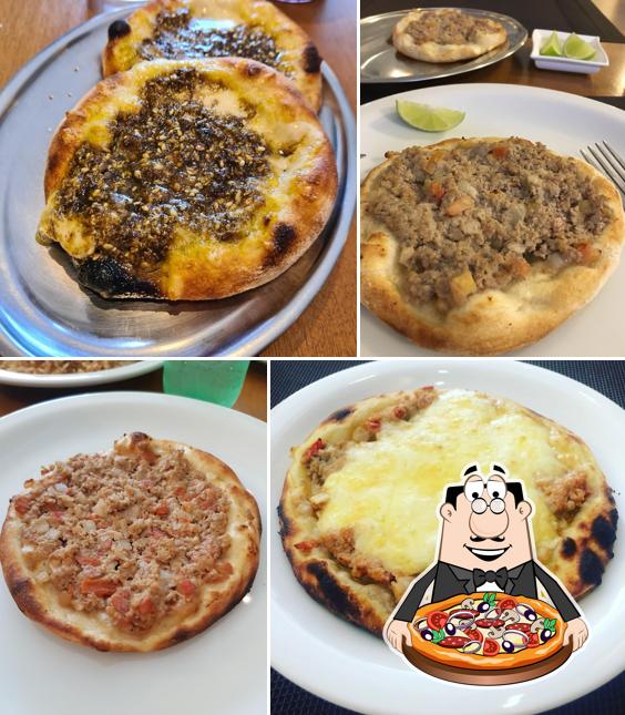 Отведайте пиццу в "Rozala Cozinha Árabe"