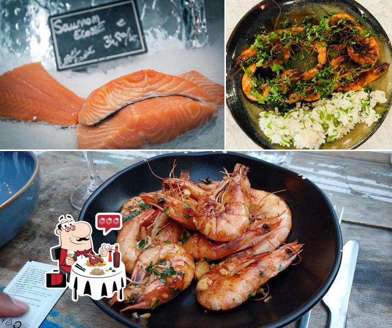 В "Chez Simon" вы можете попробовать различные блюда с морепродуктами