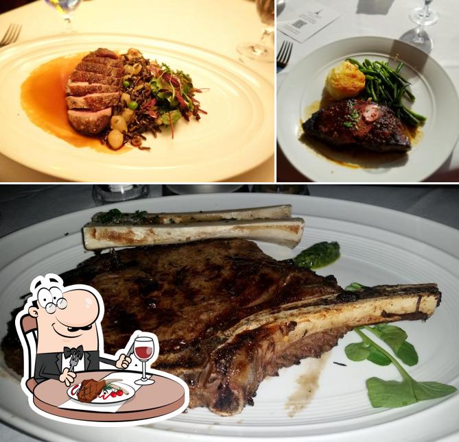 steak eiffel tower restaurant las vegas food