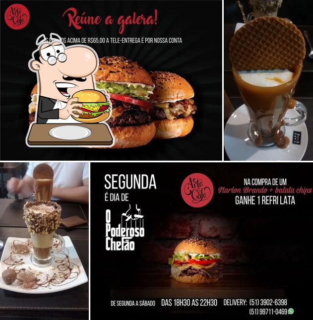 Hambúrguer em Arte & Café