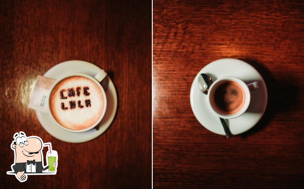 Profitez d'un verre à Café Lola