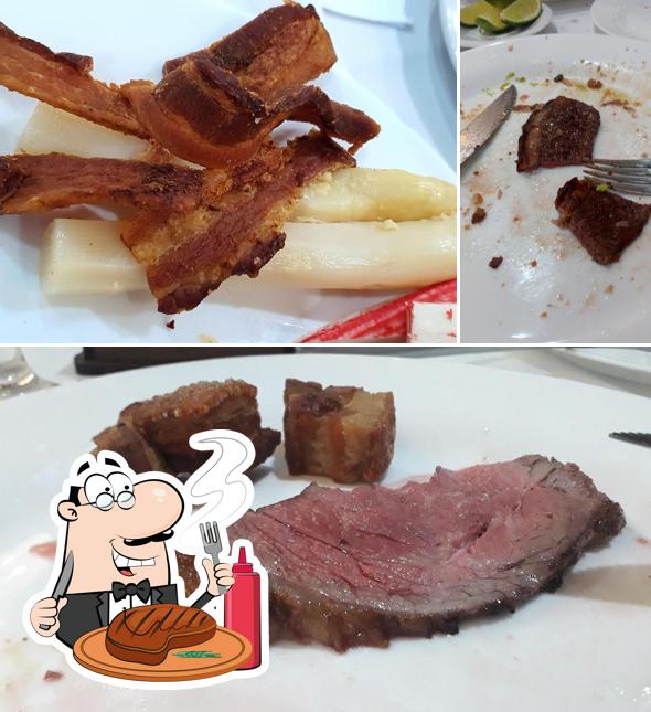 Peça refeições de carne no Churrascaria Nativas Grill Vila Prudente Restaurante Rodízio