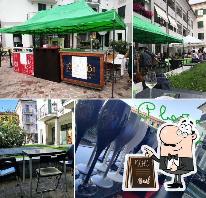 Voici une photo de Plaza Café